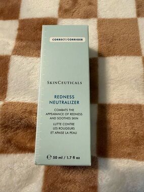 SkinCeuticals Mint Green Retail Box